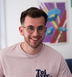 Designer graphique, graphiste, vidéaste, directeur artistique, Comunity manager,graphisme,vidéaste.